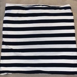 Navy & white pencil skirt